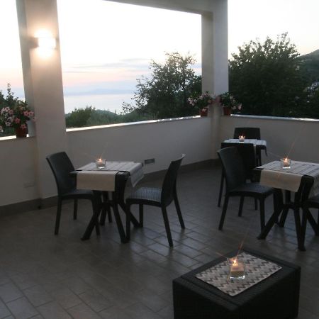 Bed and Breakfast Dream & Relax Pimonte Exterior foto